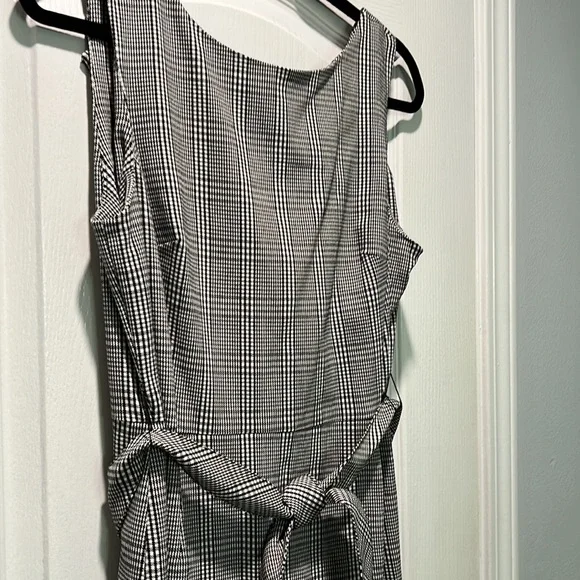 Calvin Klein Dress - Picture 3 of 5